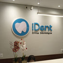 Logo em PVC expandido 10mm de espessura com face em adesivo vinil de alta qualidade várias cores